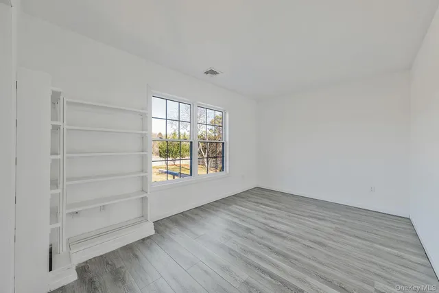 $729,000 | 4 Danamarie Lane, East Patchogue, NY 11772