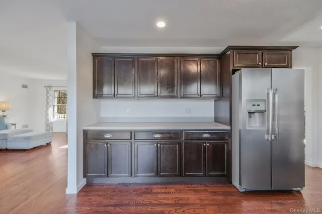 $729,000 | 4 Danamarie Lane, East Patchogue, NY 11772