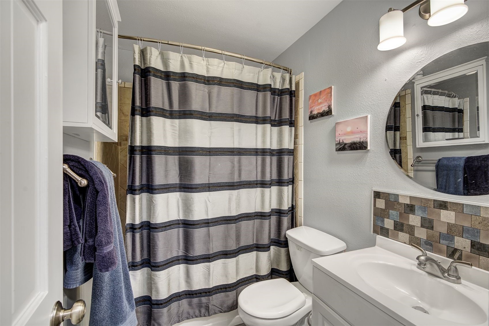 52 Club House Road, Unit 44 Breckenridge, CO 80424 - Photo 22 of 28 a bathroom with a sink toilet and shower