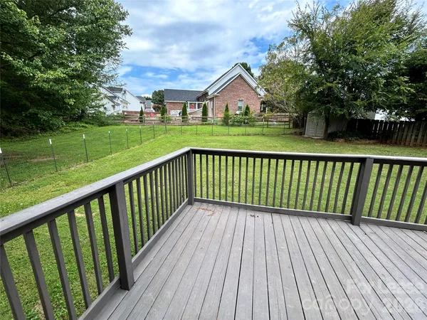 $2,355 | 131 Sagemore Road, Mooresville, NC 28117