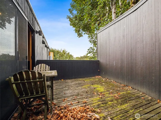 $1,049,000 | 2028 34th Avenue South, Seattle, WA 98144