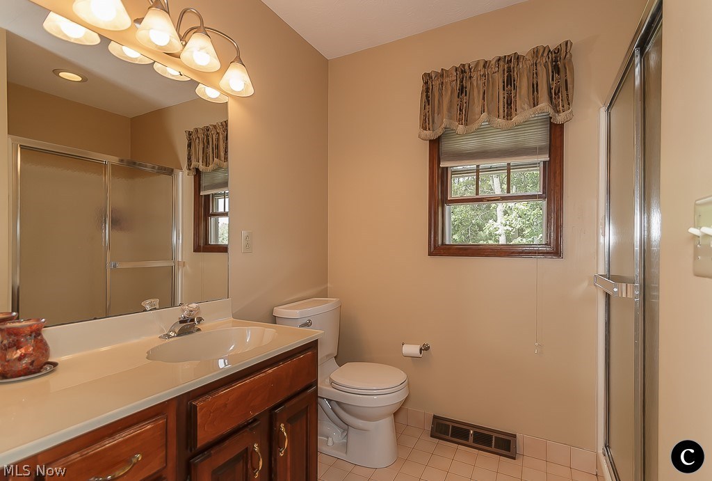 35785 Bainbridge Road Solon, OH 44139 - Photo 17 of 29 Gallery Image 17