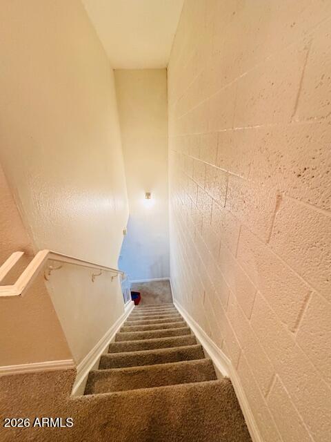 3221 West Royal Palm Road Phoenix, AZ 85051 - Photo 16 of 23 a view of entryway