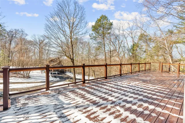 a view of a yard and trees