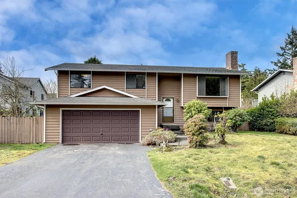 $737,000 | 15328 56th Avenue West, Edmonds, WA 98026