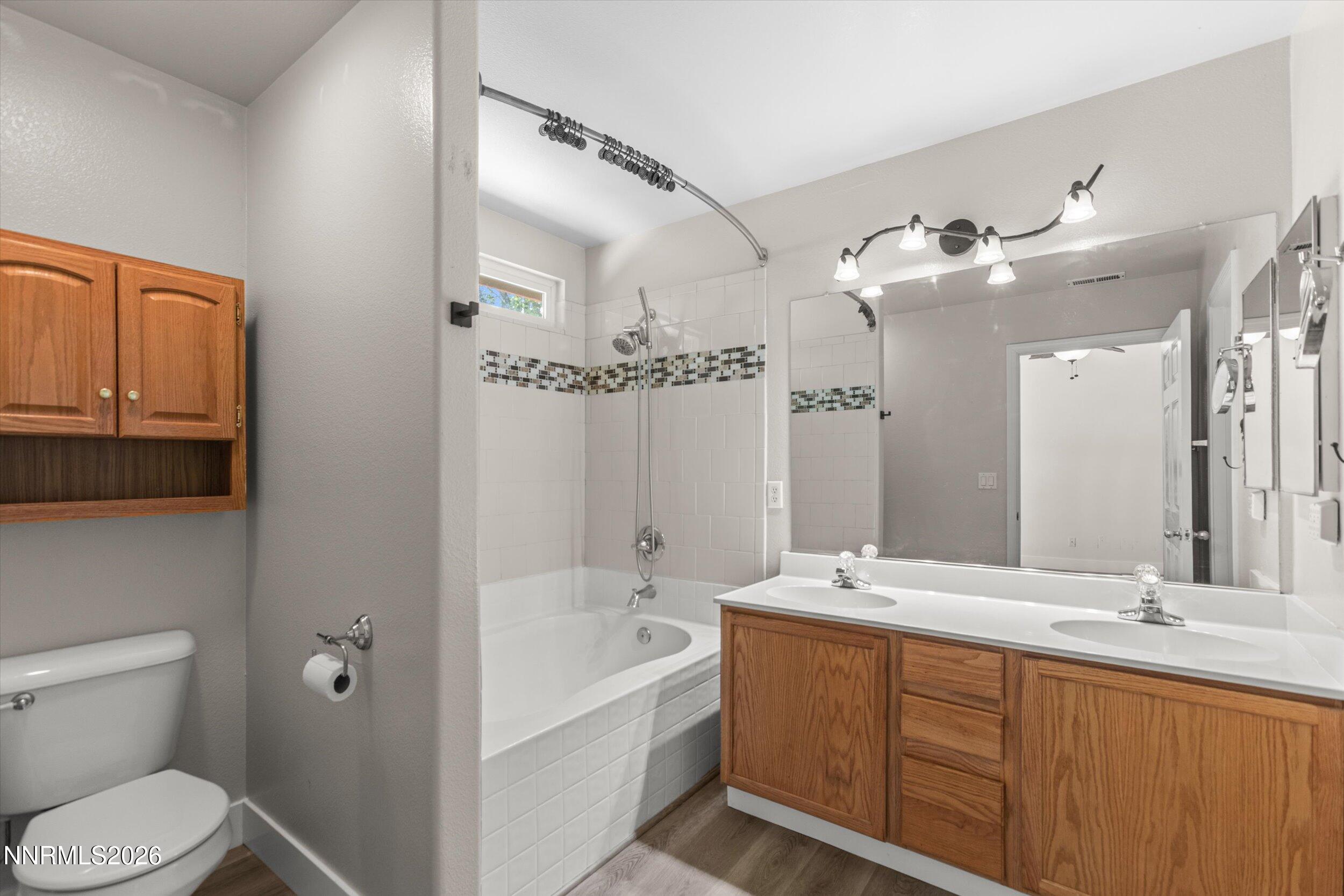 9830 Crystalline Drive Reno, NV 89506 - Photo 27 of 44 28-0Y7A3261