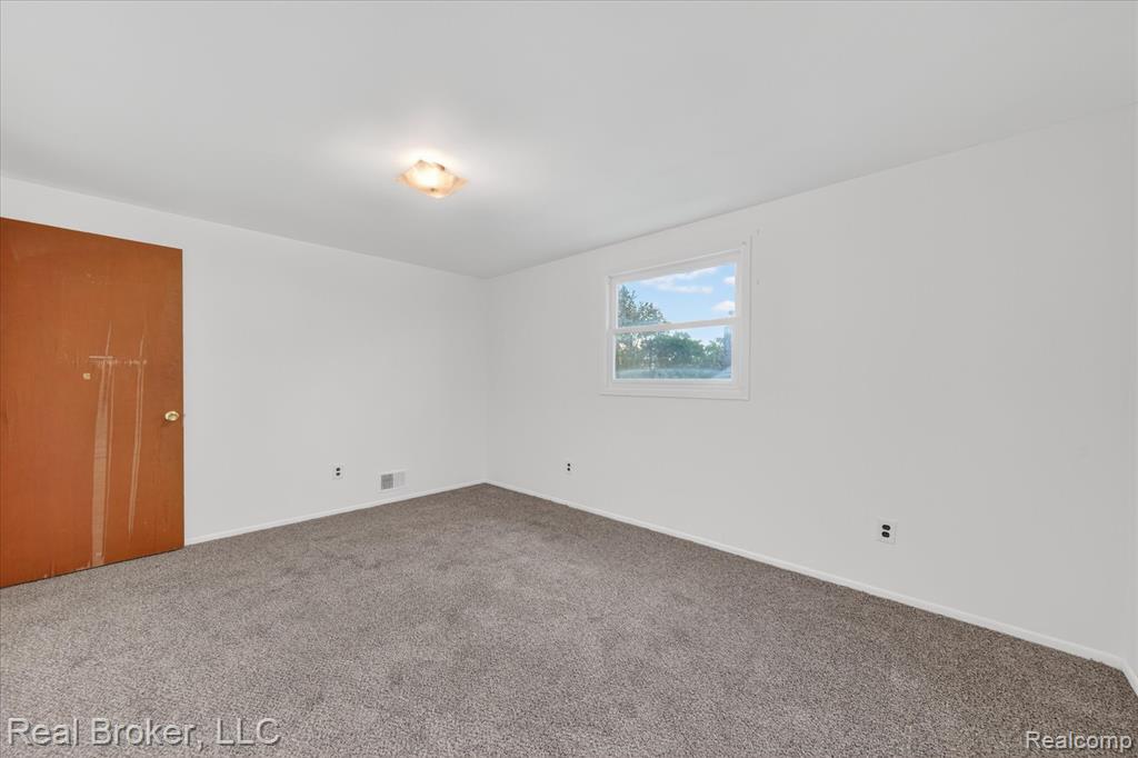 29630 Joy Road Livonia, MI 48150 - Photo 35 of 55 Gallery Image 35