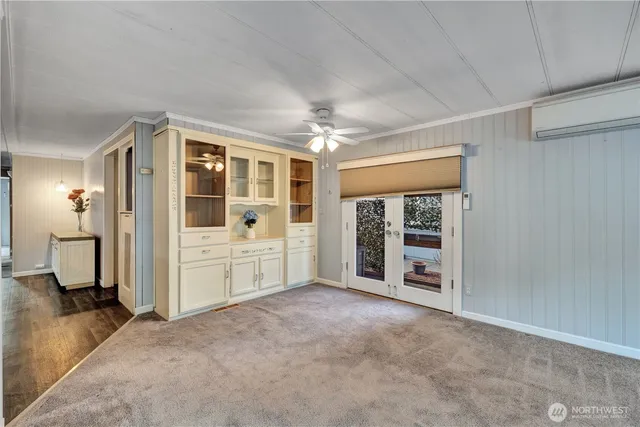 $195,000 | 18425 Northeast 95th Street, Unit 95, Redmond, WA 98052