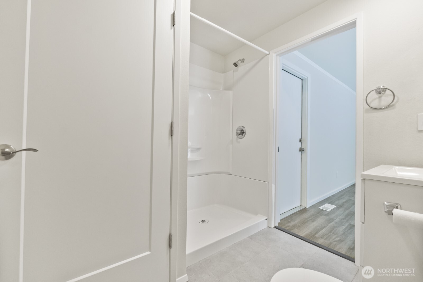 210 219th Place Southwest Bothell, WA 98021 - Photo 22 of 31 a bathroom with a bathtub and a shower