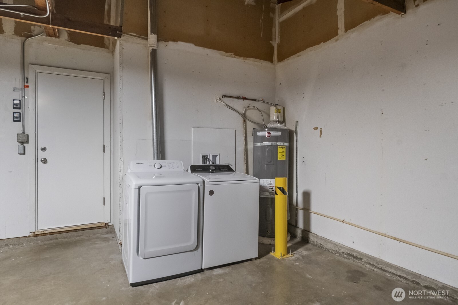 210 219th Place Southwest Bothell, WA 98021 - Photo 23 of 31 a utility room with dryer and washer