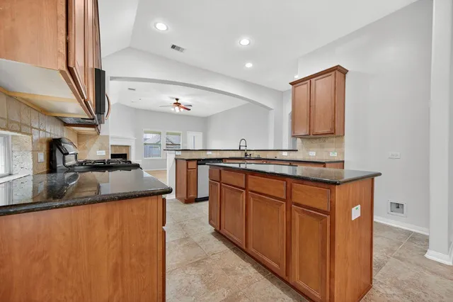 $2,250 | 13430 Barons Lake Lane, Cypress, TX 77429