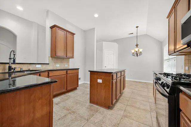 $2,250 | 13430 Barons Lake Lane, Cypress, TX 77429