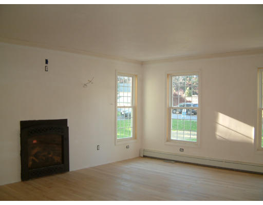 23 Fredrickson Road Norfolk, MA 02056 - Photo 6 of 12