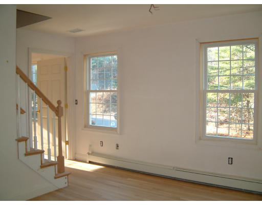 23 Fredrickson Road Norfolk, MA 02056 - Photo 9 of 12