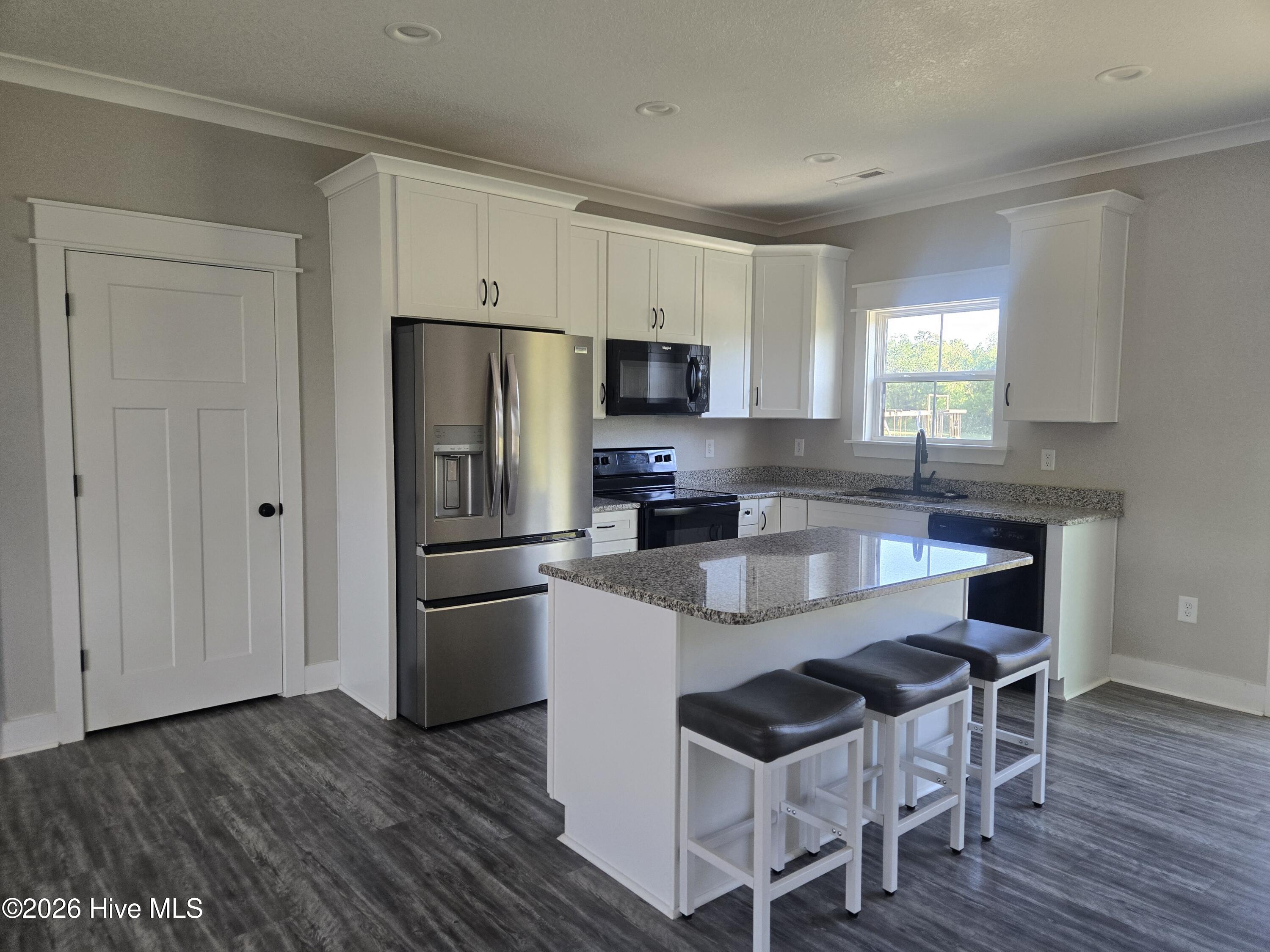 138 Sand Hills Road, Unit B Camden, NC 27921 - Photo 9 of 27 Kitchen