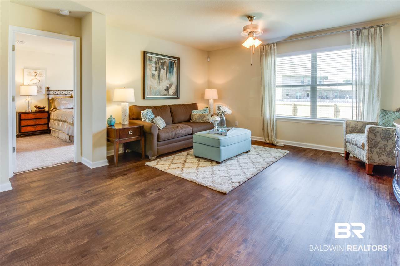 1566 Majesty Loop Foley, AL 36535 - Photo 4 of 18 Family Room