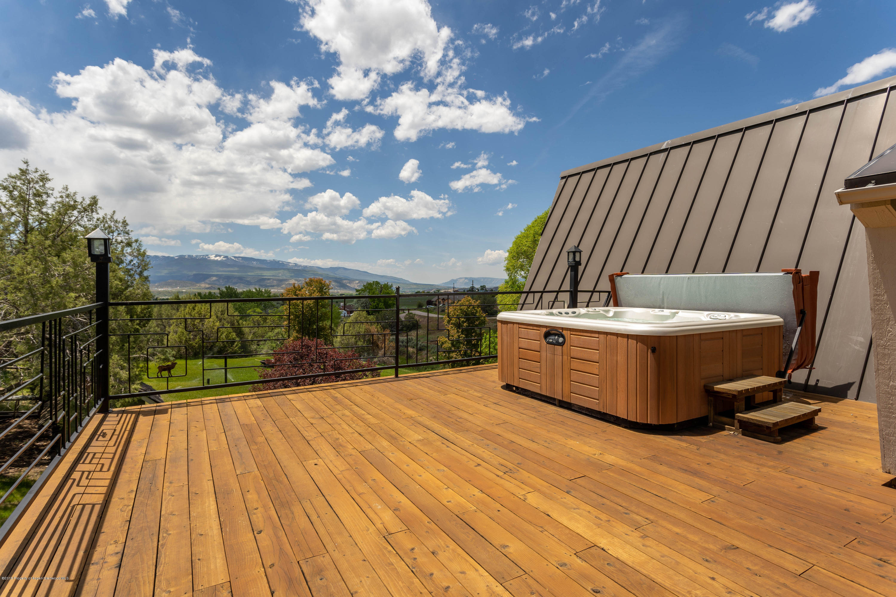 362 Panoramic Drive Silt, CO 81652 - Photo 33 of 43 a view of a terrace with sky view