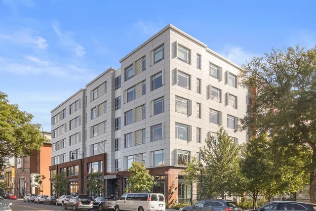 $499,999 | 99 Sumner Street, Unit 413, Boston, MA 02128