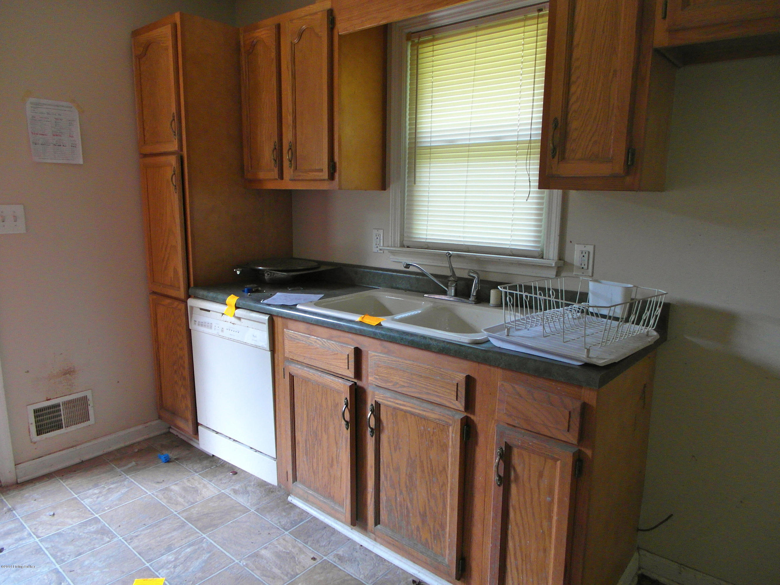 11200 Blue Lick Road Louisville, KY 40229 - Photo 9 of 20 9