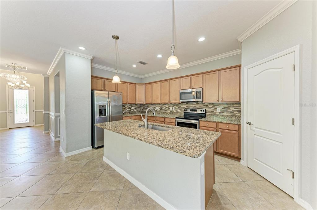 12736 Richezza Drive Venice, FL 34293 - Photo 14 of 65