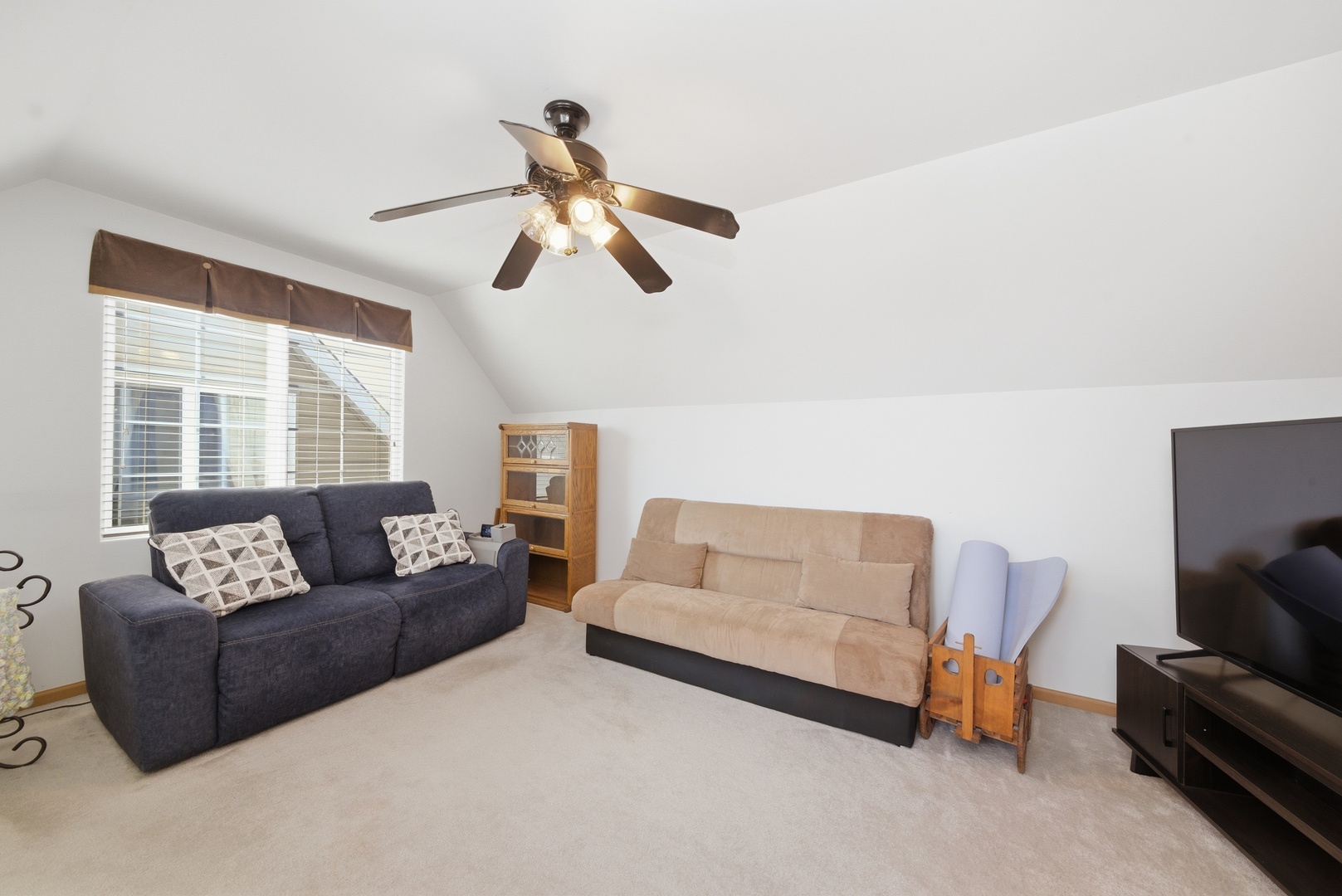 1758 Edith Lane Aurora, IL 60504 - Photo 14 of 23 a living room with furniture and a window