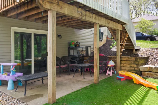 $252,000 | 4620 North Division Street, Davenport, IA 52806