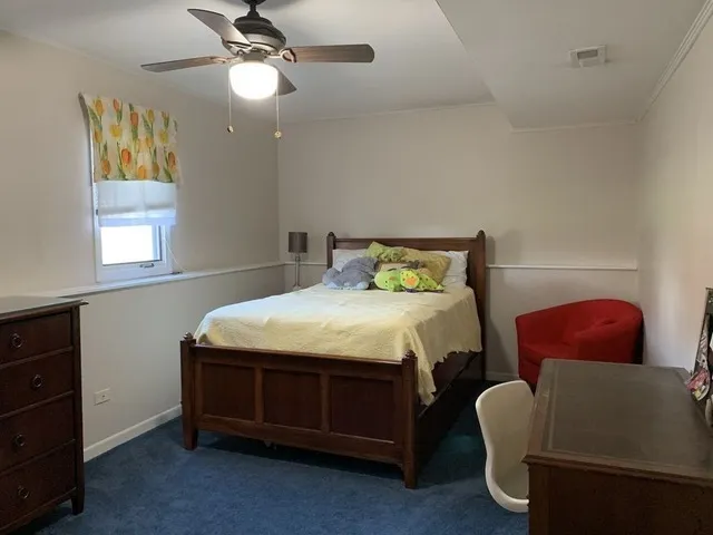 $3,700 | 7213 Bateman Street, Downers Grove, IL 60516