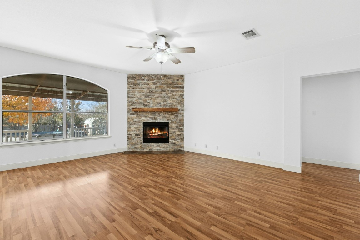 201 Millington Lane Buda, TX 78610 - Photo 7 of 28