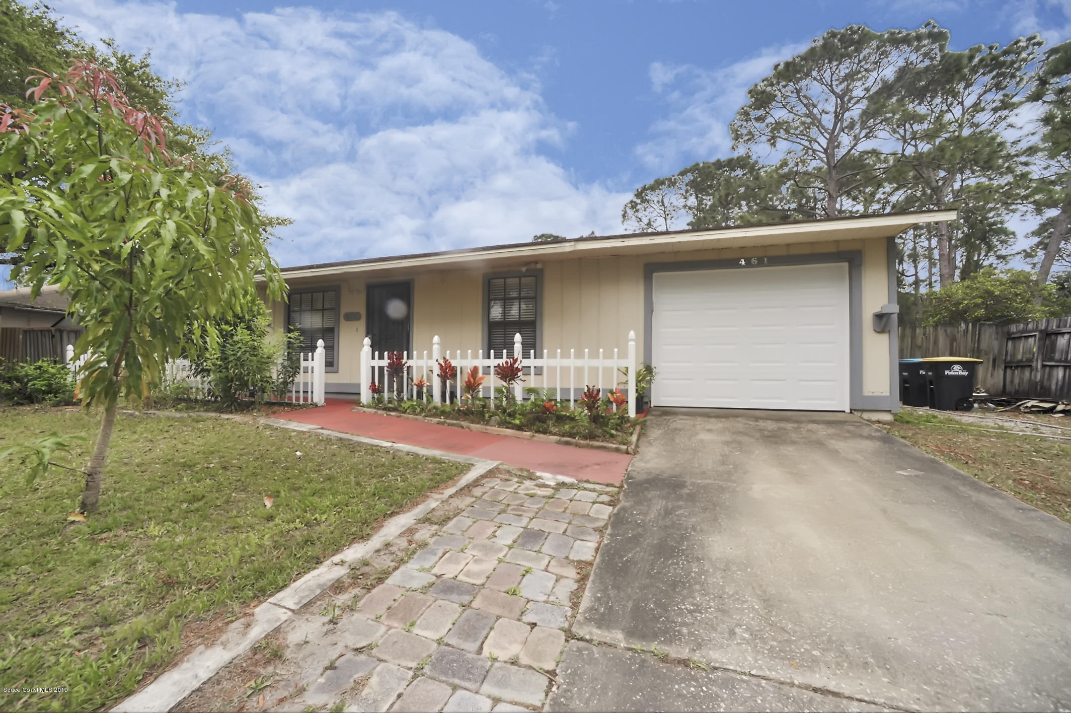 461 Wilder Road Palm Bay, FL 32908 - Photo 3 of 15 REW_9502