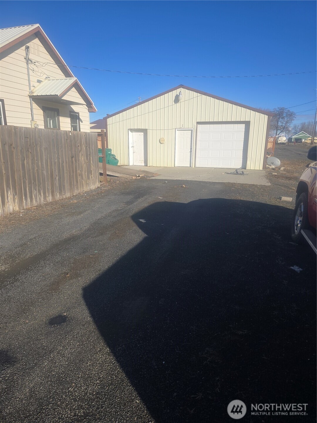 195 North 2nd Street Creston, WA 99117 - Photo 3 of 22
