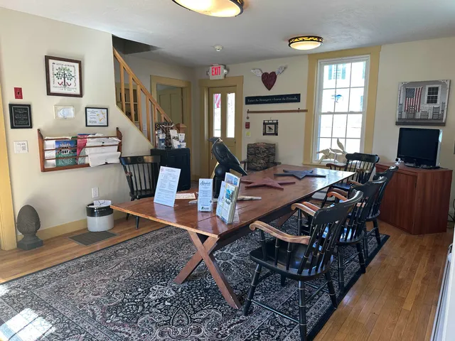 $524,900 | 298 2nd New Hampshire Turnpike, Hillsborough, NH 03244