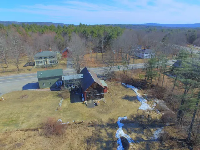 $524,900 | 298 2nd New Hampshire Turnpike, Hillsborough, NH 03244