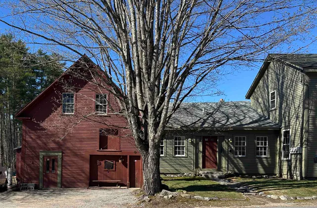 $524,900 | 298 2nd New Hampshire Turnpike, Hillsborough, NH 03244