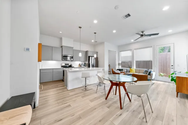 $2,800 | 1524 Ojeman Road, Unit B, Houston, TX 77055