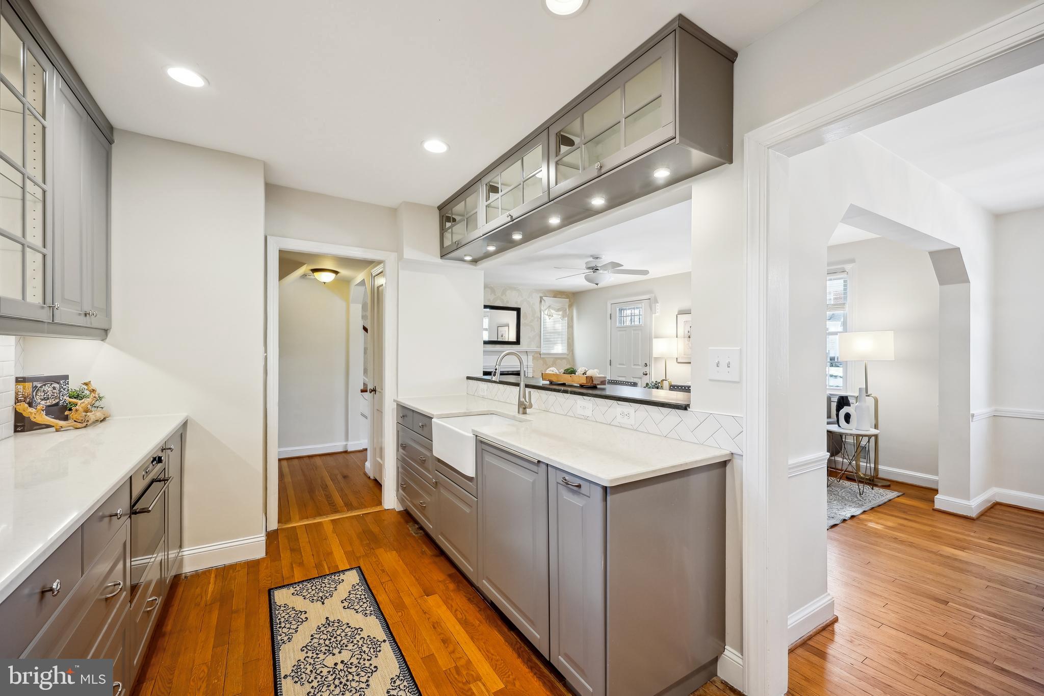 10121 Markham Street Silver Spring, MD 20901 - Photo 13 of 80 Kitchen