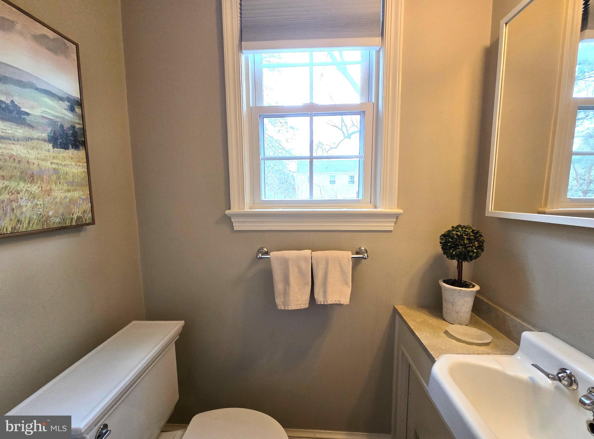 10121 Markham Street Silver Spring, MD 20901 - Photo 23 of 80 Main Level Powder Room