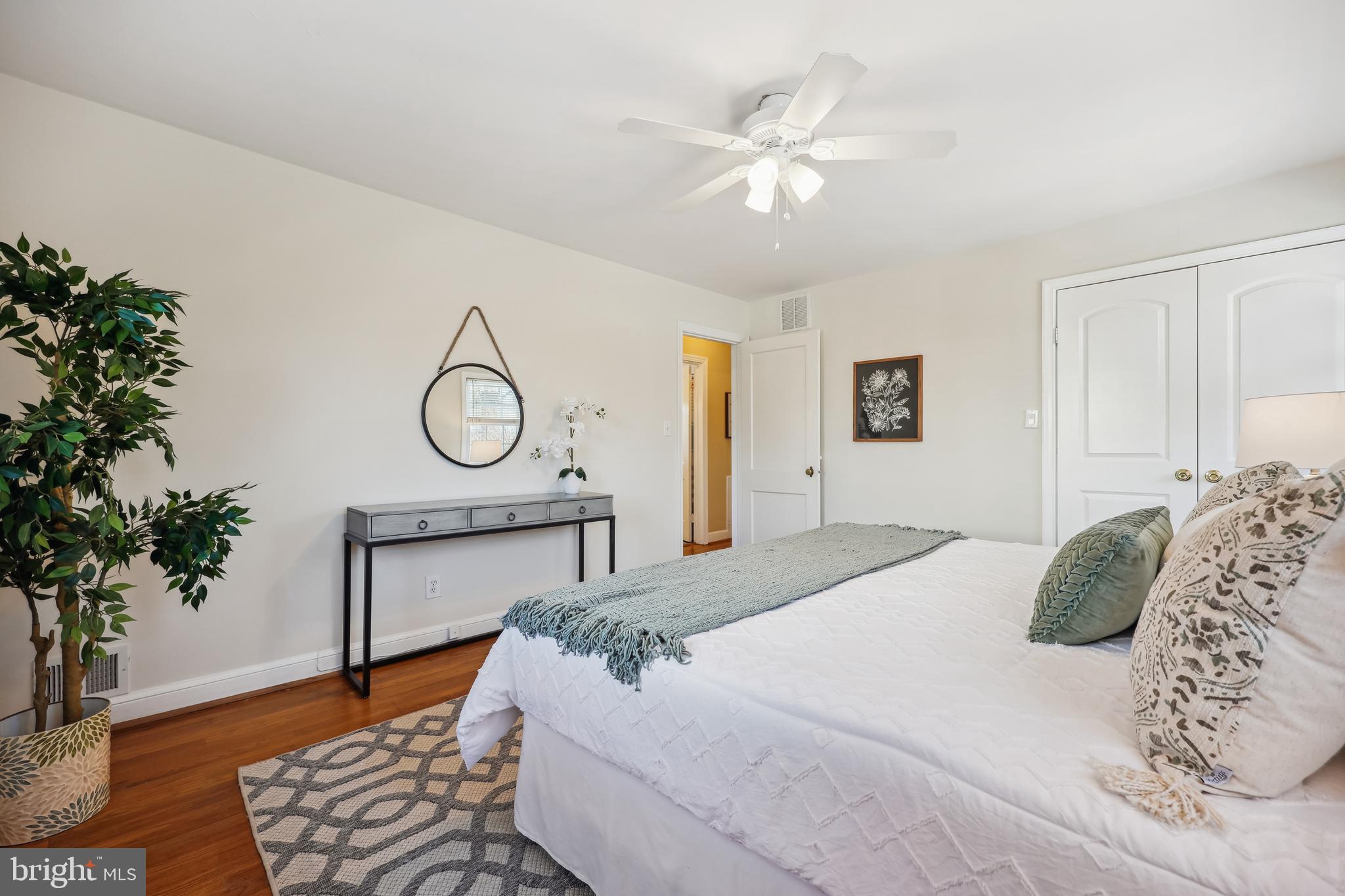 10121 Markham Street Silver Spring, MD 20901 - Photo 29 of 80 Primary Bedroom