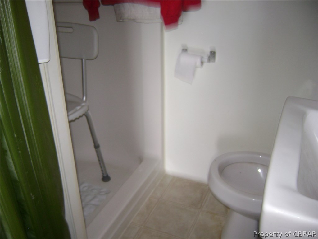 2457 Buena Vista Road Saluda, VA 23149 - Photo 16 of 17