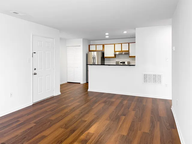 $1,650 | 26 Malibu Way, Unit 26, Smithville, NJ 08205