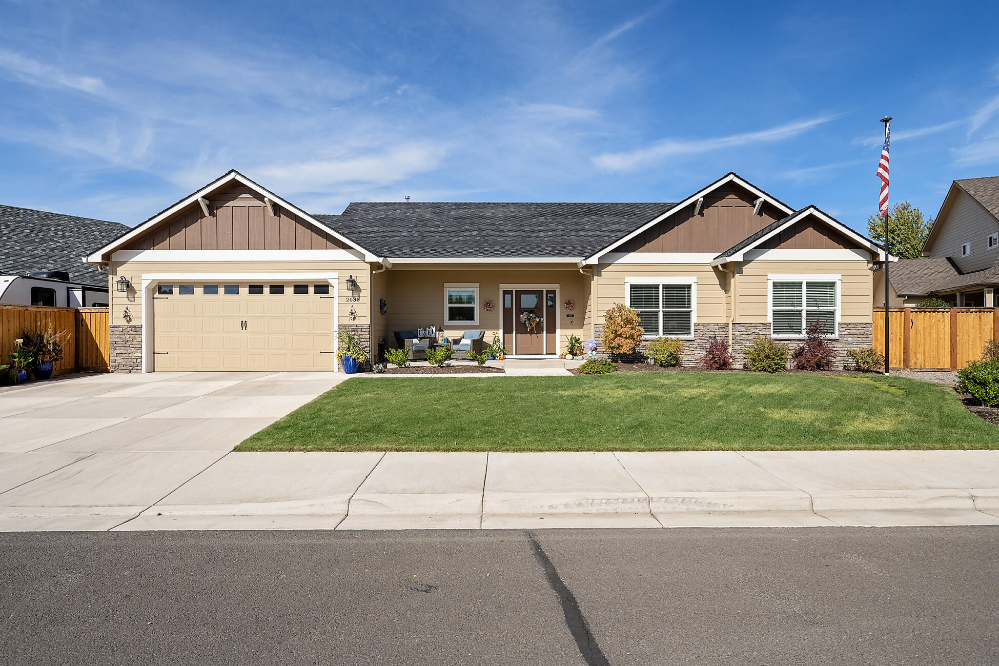 2035 Rabun Way Central Point, OR 97502 - Photo 1 of 21 Rabun035 copy