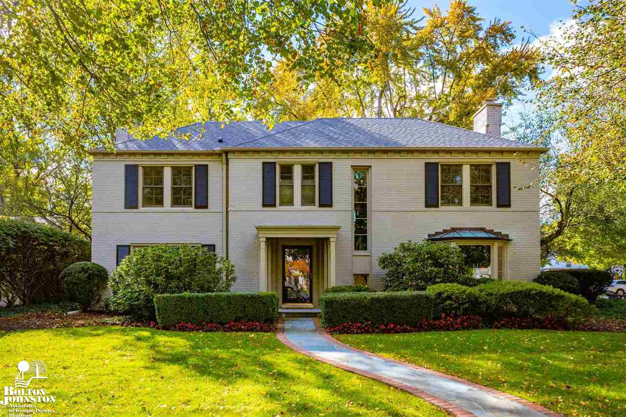 193 Merriweather Road Grosse Pointe Farms, MI 48236 - Photo 1 of 68