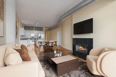 $415,000 | 1305 South Michigan Avenue, Unit 1702, Chicago, IL 60605