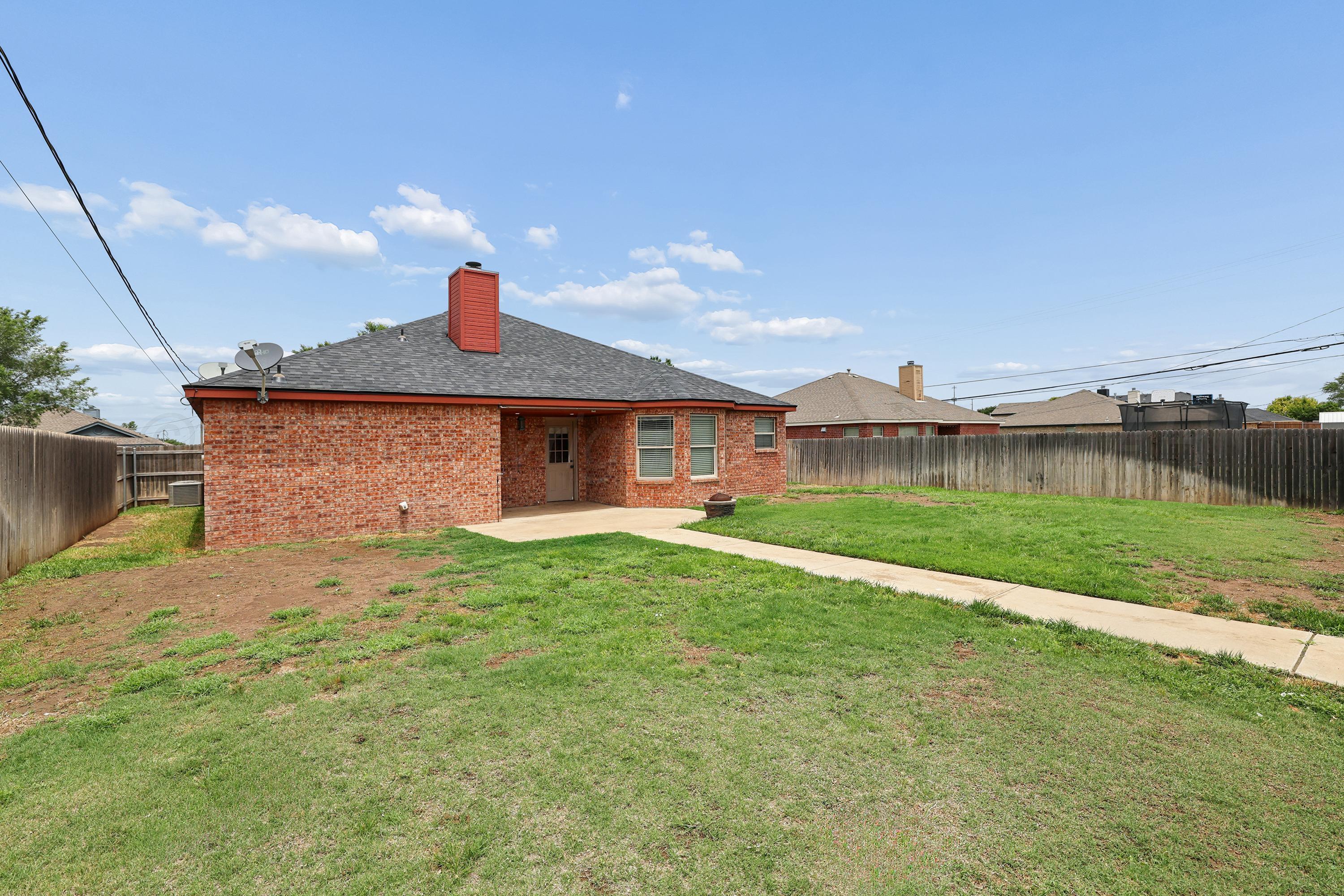 1503 Southwest 60th Avenue Amarillo, TX 79118 - Photo 30 of 31 32-Backyard