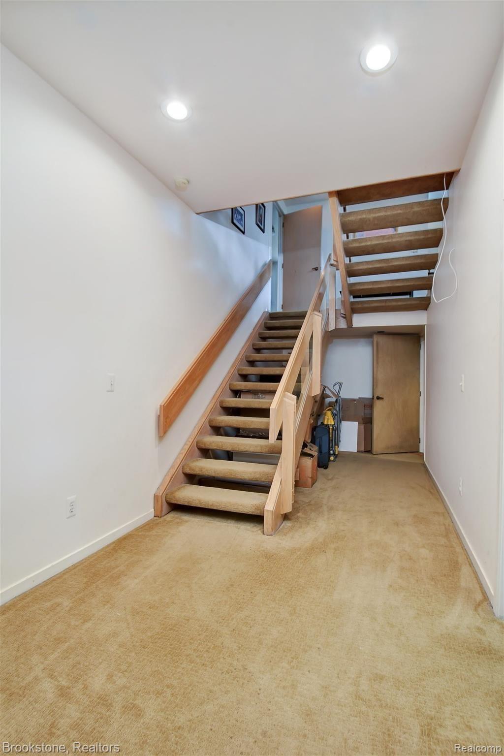 1805 Washington Road Rochester, MI 48306 - Photo 39 of 61 DSC_2447.jpg