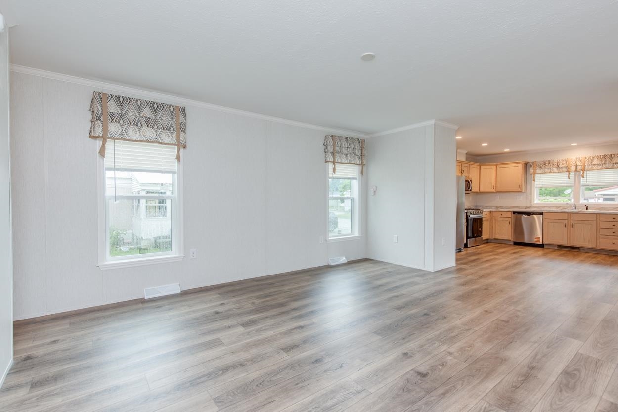 37 Rex Drive Concord, NH 03303 - Photo 4 of 39