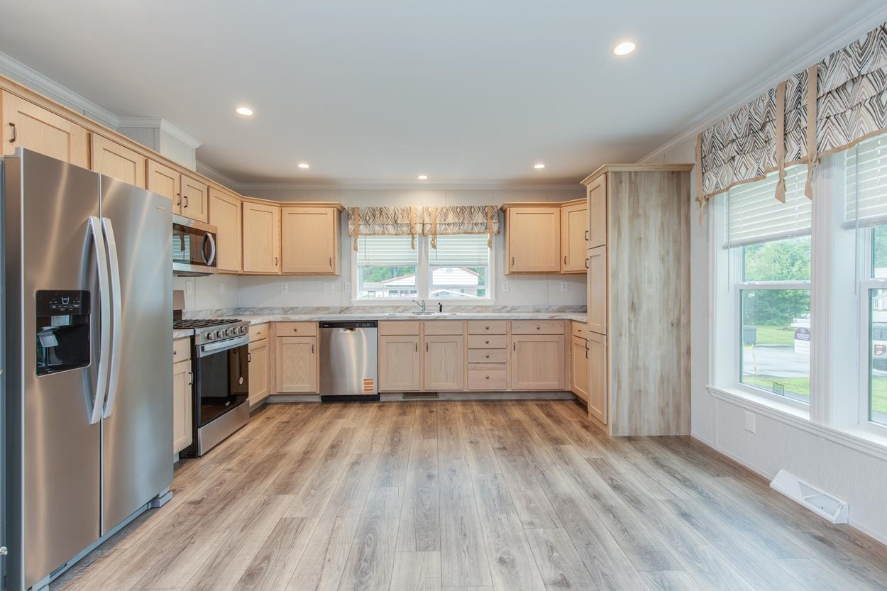 37 Rex Drive Concord, NH 03303 - Photo 9 of 39