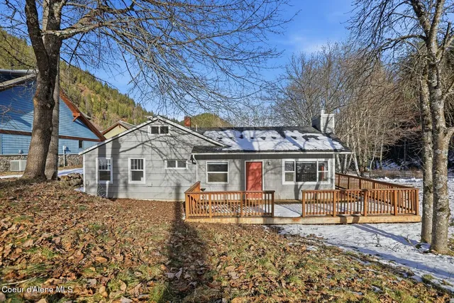 $349,000 | 1020 Mill Street, Wardner, ID 83837