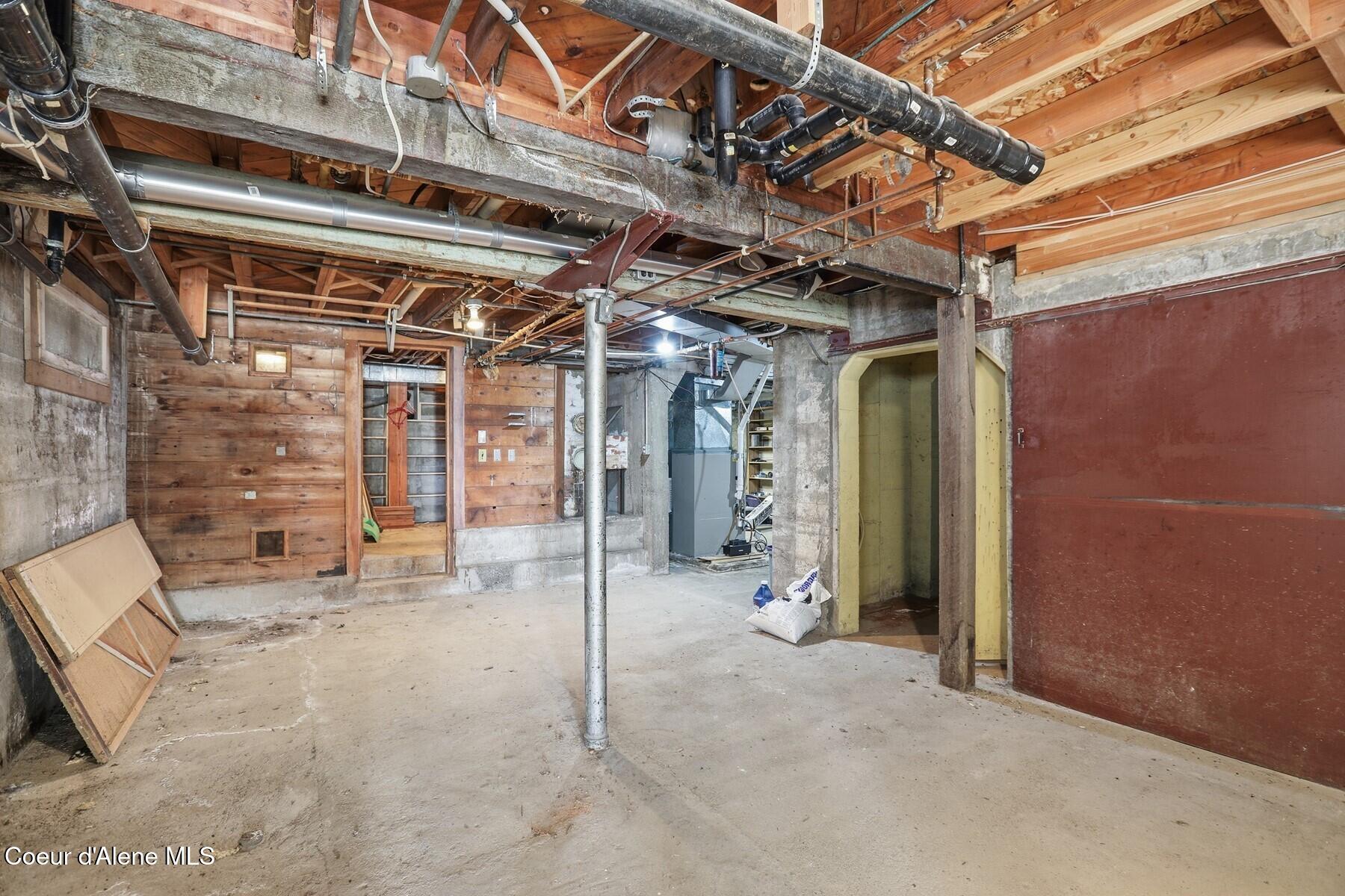 1020 Mill Street Wardner, ID 83837 - Photo 25 of 44 Basement