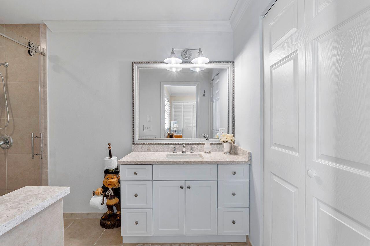 4251 Fox Trace Road Boynton Beach, FL 33436 - Photo 34 of 56 Third Bathroom