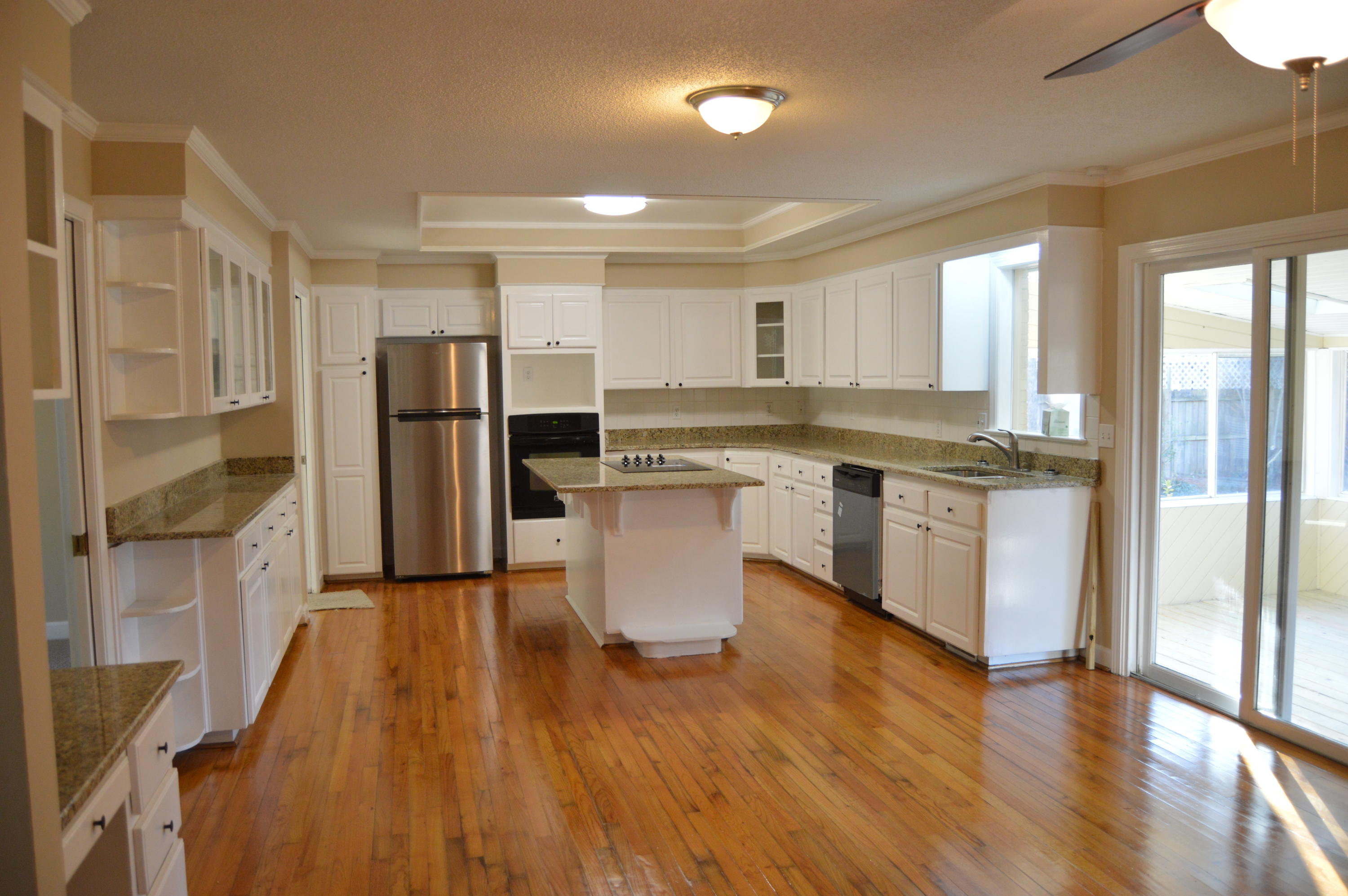 207 Chamblee Road Walterboro, SC 29488 - Photo 6 of 18 Kitchen 1